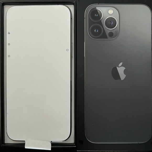 IPhone 13 - 128 GB Unlocked